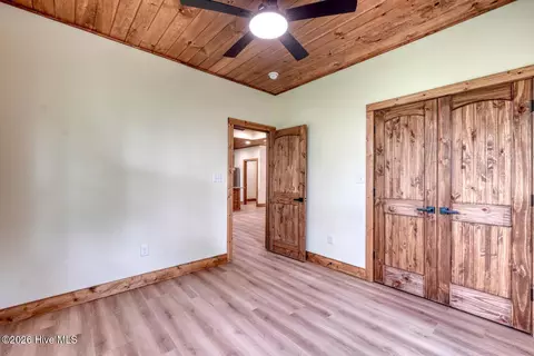 Bedroom - 460 River Mountain Rd, Murphy, NC 28906 photo 5 of 7
