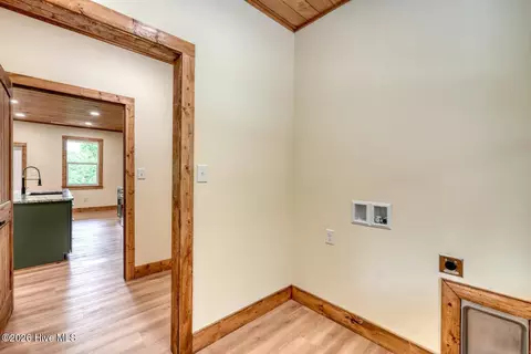 Entry Way - 460 River Mountain Rd, Murphy, NC 28906 photo 1 of 3