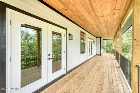 Exterior - 460 River Mountain Rd, Murphy, NC 28906 photo 8 of 19
