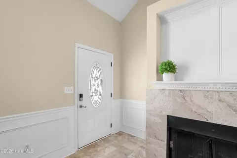 Entry Way - 5174 Saddle Cir, Evans, GA 30809 photo 1 of 6