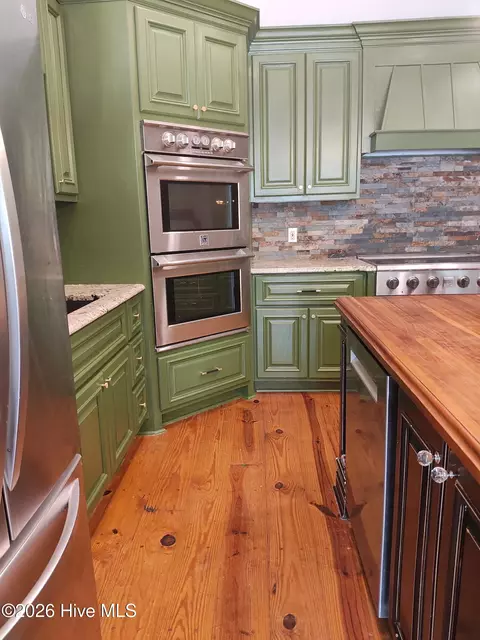 Kitchen - 2348 Deep Run Church Rd, Deep Run, NC 28525 photo 5 of 7
