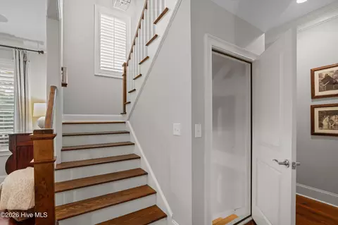 Entry Way - 205 Dixon Ct, Evans, GA 30809 photo 2 of 5