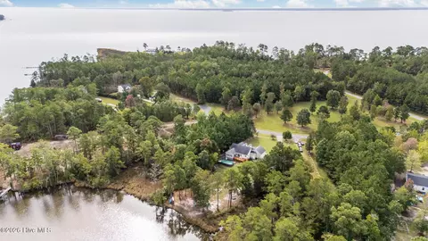 View/Area - 75 Seaview Ct, Bath, NC 27808 photo 4 of 6