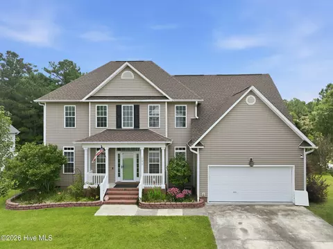 Exterior - 209 Middle Ridge Dr, Hubert, NC 28539 photo 3 of 18