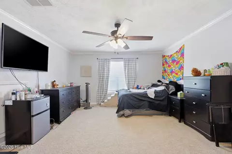 Bedroom - 209 Middle Ridge Dr, Hubert, NC 28539 photo 3 of 7