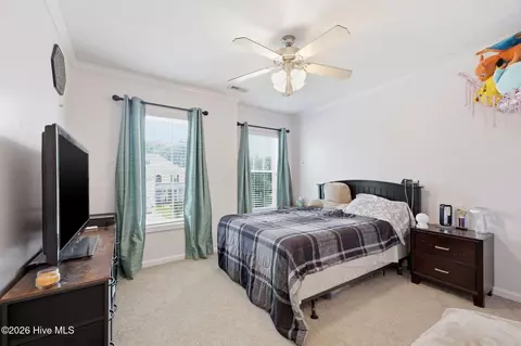 Bedroom - 209 Middle Ridge Dr, Hubert, NC 28539 photo 2 of 7