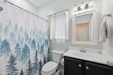 Bath - 209 Middle Ridge Dr, Hubert, NC 28539 photo 1 of 5