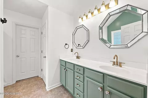 Bath - 209 Middle Ridge Dr, Hubert, NC 28539 photo 5 of 5