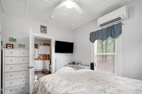 Bedroom - 919 West St, Smithfield, NC 27577 photo 1 of 2