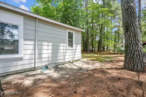 Exterior - 919 West St, Smithfield, NC 27577 photo 3 of 7