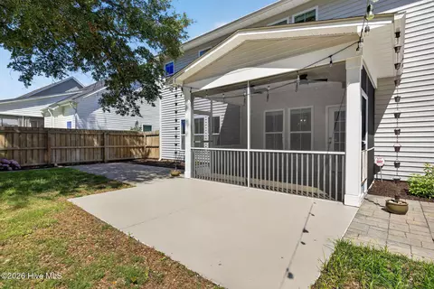 Exterior - 52 Violetear Rdg, Hampstead, NC 28443 photo 10 of 13