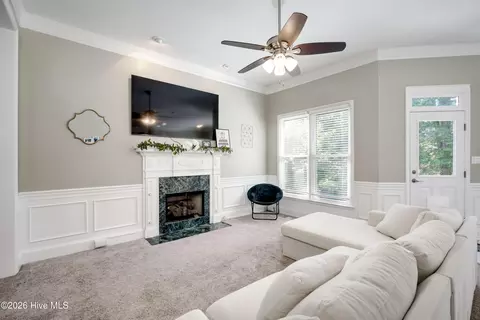 Living - 1415 Andover Ct, Evans, GA 30809 photo 1 of 2