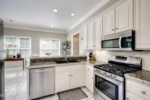 Kitchen - 1415 Andover Ct, Evans, GA 30809 photo 3 of 4