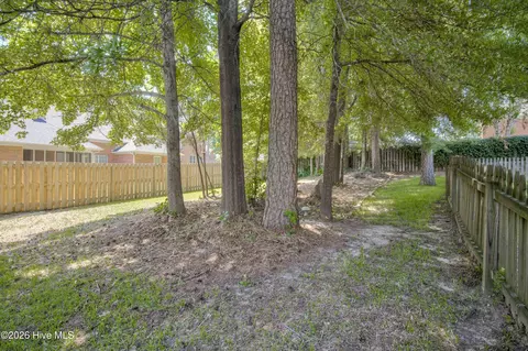 Exterior - 1415 Andover Ct, Evans, GA 30809 photo 7 of 10