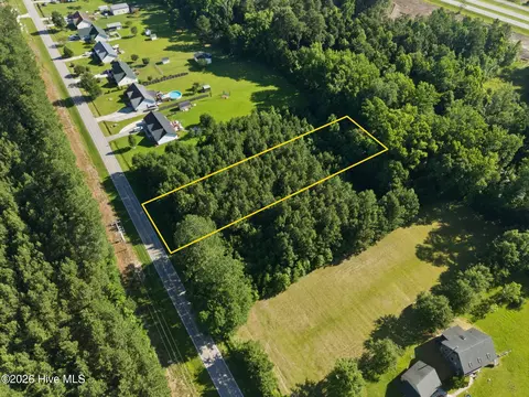 4940 Wilcox Rd, New Bern, NC 28562