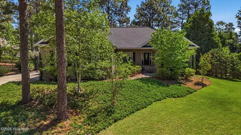 103 Smathers Dr, West End, NC 27376