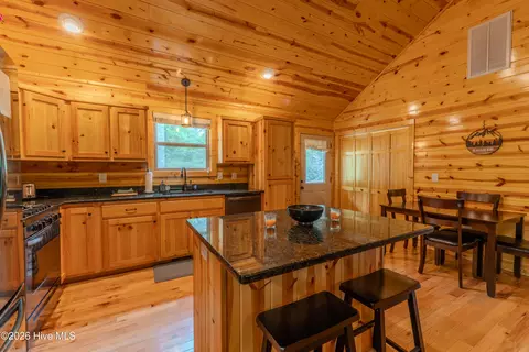 Kitchen - 122 Woodcrest Dr, Murphy, NC 28906 photo 2 of 3