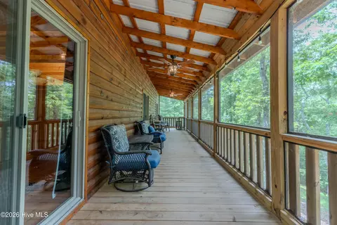 Exterior - 122 Woodcrest Dr, Murphy, NC 28906 photo 3 of 6