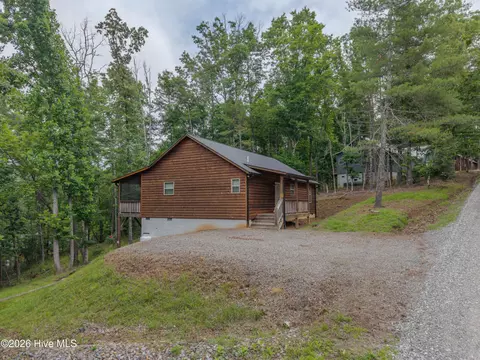 Exterior - 122 Woodcrest Dr, Murphy, NC 28906 photo 6 of 6