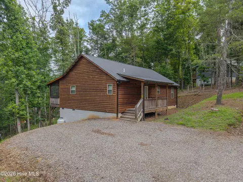 Exterior - 122 Woodcrest Dr, Murphy, NC 28906 photo 5 of 6