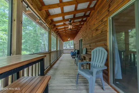Exterior - 122 Woodcrest Dr, Murphy, NC 28906 photo 4 of 6