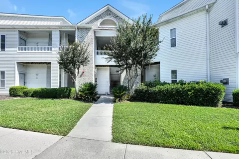 3907 River Front Pl UNIT 202, Wilmington, NC 28412