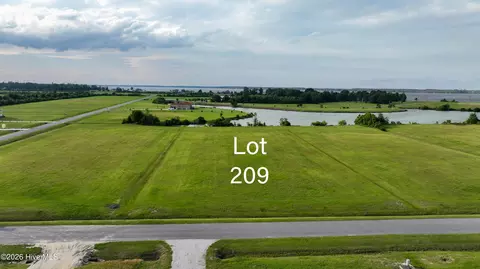 125 Bald Eagle Point Dr, Hertford, NC 27944
