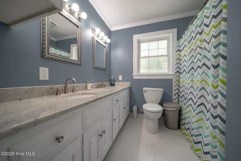 Bath - 905 Cardinal Dr NW, Wilson, NC 27896 photo 3 of 3