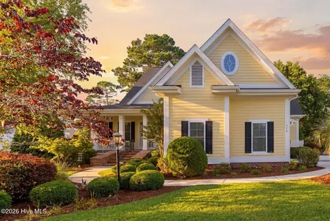 470 Laurel Valley Dr, Shallotte, NC 28470