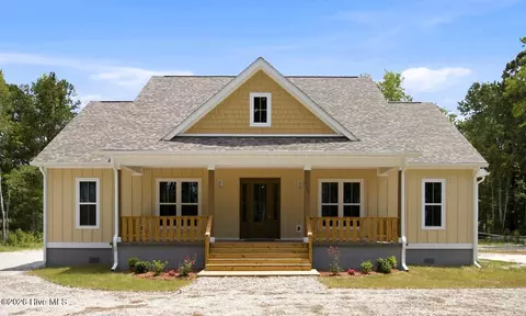 2102 Midway Rd SE, Bolivia, NC 28422