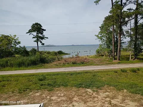 154 Strawhorn Creek Rd, Aurora, NC 27806