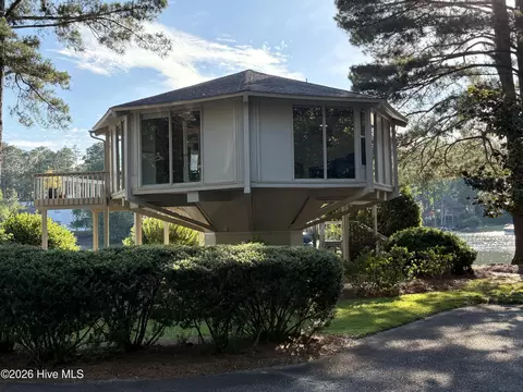 140 Sugar Gum Ln UNIT 14, Pinehurst, NC 28374