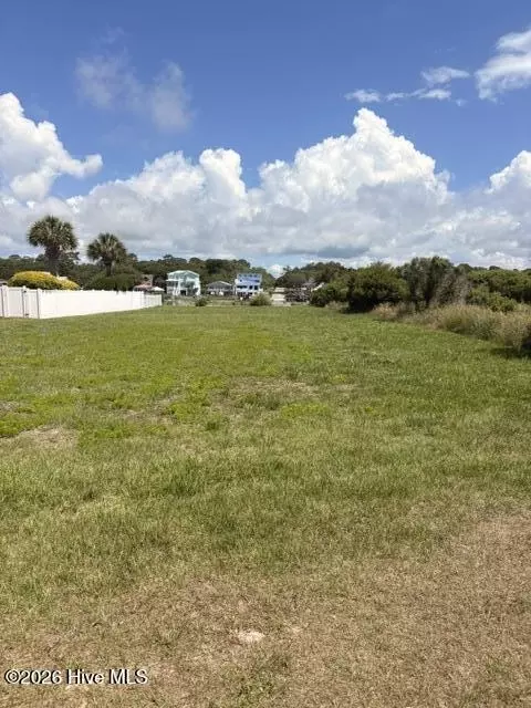 850 Heron Landing Wynd, Holden Beach, NC 28462