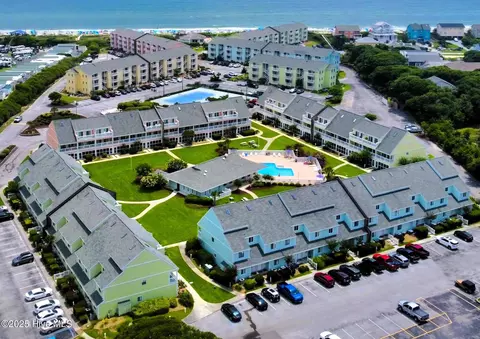 9201 Coast Guard Rd #H210, Emerald Isle, NC 28594