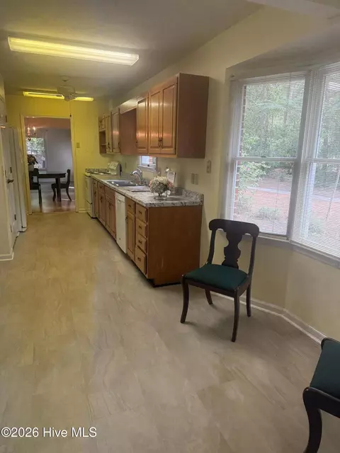 Kitchen - 120 Robin Ln #B-59, Pinehurst, NC 28374 photo 2 of 2