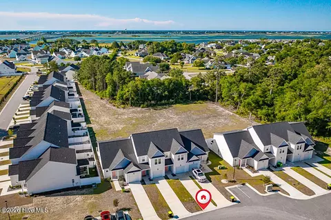 View/Area - 120 Bridge Point Cir #2C, Cedar Point, NC 28584 photo 2 of 5