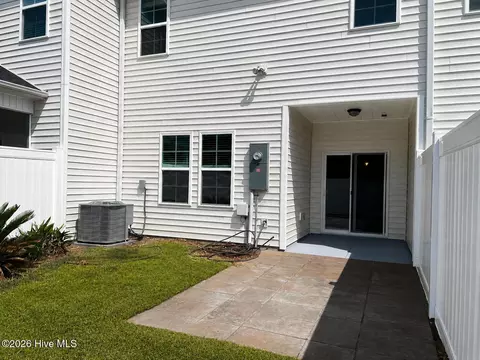 Exterior - 120 Bridge Point Cir #2C, Cedar Point, NC 28584 photo 1 of 3