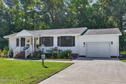 146 Lee St, Kenansville, NC 28349