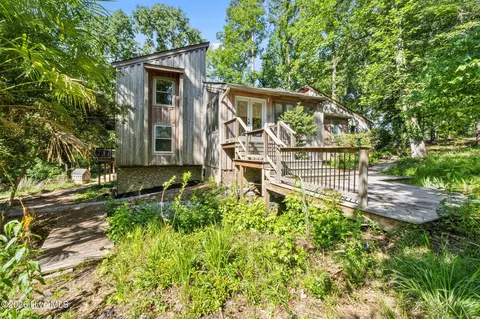 16 Woodside Cir, Evans, GA 30809