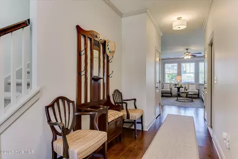 Entry Way - 990 Glenhaven Dr, Evans, GA 30809 photo 2 of 7