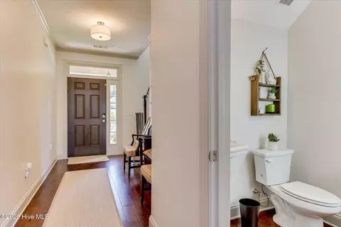 Entry Way - 990 Glenhaven Dr, Evans, GA 30809 photo 3 of 7