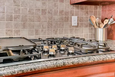 Kitchen - 2020 Highgrass Ct, Evans, GA 30809 photo 5 of 7