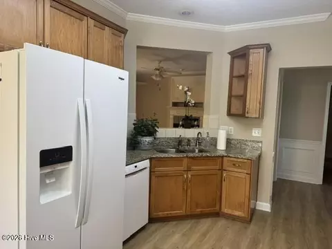 Kitchen - 636 Surrey Ln, Martinez, GA 30907 photo 2 of 3