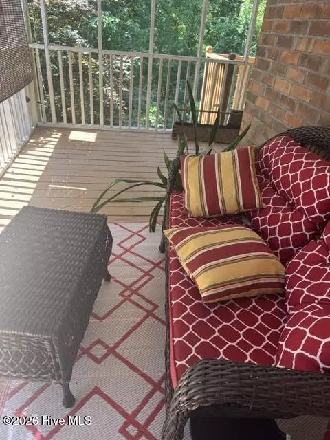 Exterior - 636 Surrey Ln, Martinez, GA 30907 photo 7 of 7