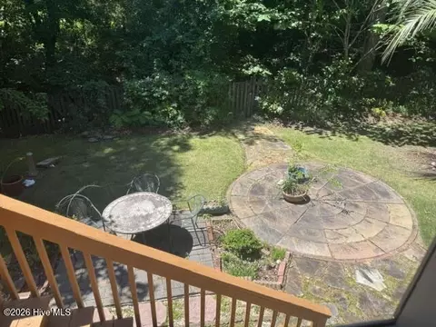 Exterior - 636 Surrey Ln, Martinez, GA 30907 photo 2 of 7