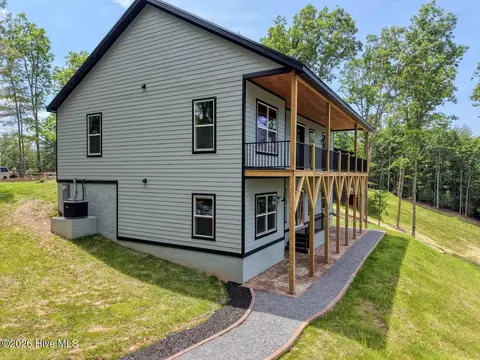 Exterior - 116 Short Oak Run, Murphy, NC 28906 photo 17 of 24