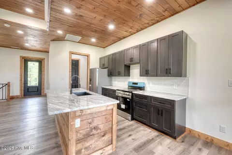 Kitchen - 116 Short Oak Run, Murphy, NC 28906 photo 1 of 6