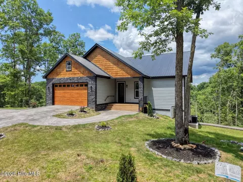 Exterior - 116 Short Oak Run, Murphy, NC 28906 photo 3 of 24