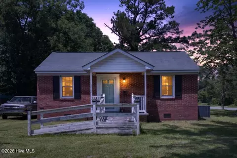 2200 Center Ave, New Bern, NC 28560