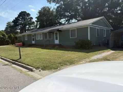 300 Cemetery Rd, Greenville, NC 27858